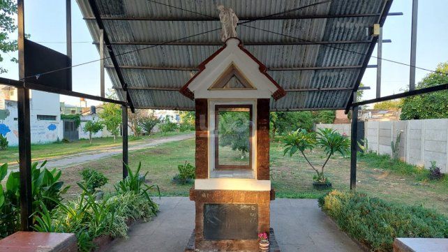 Ni a la fe le tienen respeto: destrozaron una ermita y se llevaron la imagen de la Virgen