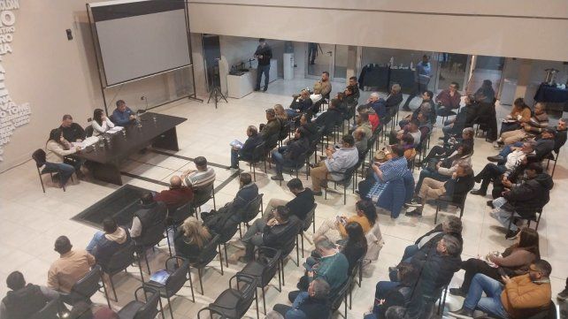 Sin acuerdo paritario, la Festram resolvió un paro total de actividades por 72 horas con movilizaciones y cortes de ruta