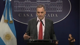 No vamos a seguir financiando ni rosca política, ni lugares donde se pagan favores políticos, señaló el vocero presidencial, Manuel Adorni, al argumentar el cierre del Inadi.&nbsp;