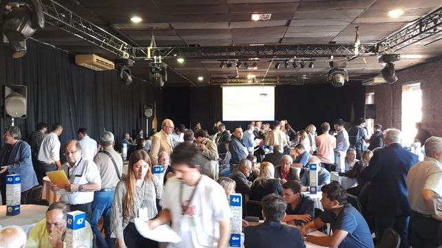 Expo. Fiar se realiza en el salón Metropolitano de Rosario.