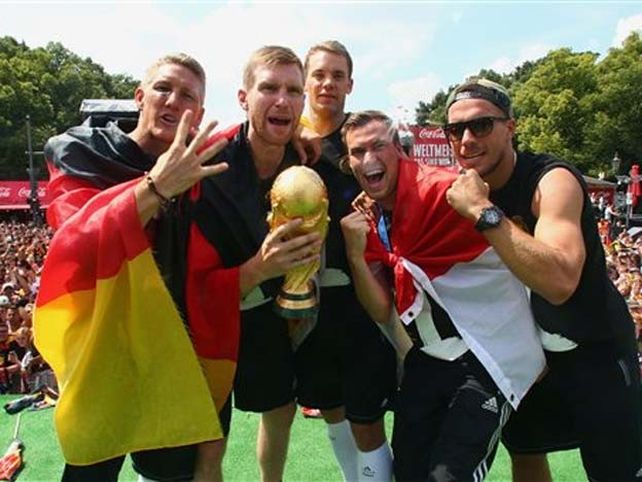 Provocativo festejo de la selección alemana en Berlín