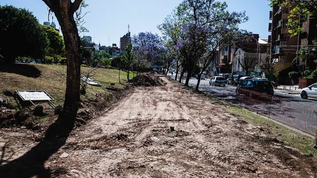 Ante el cambio climático -más calor y sequías- la respuesta es “plástico y cemento”.&nbsp; 