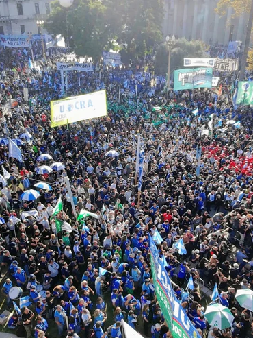 Las centrales obreras vuelven a la calle para protestar contra la política económica