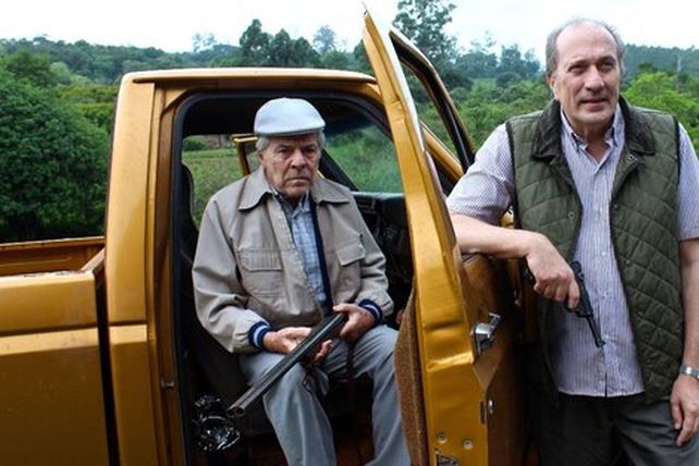 Víctor Laplace y Ernesto Claudio como Reinaldo y El Alemán.