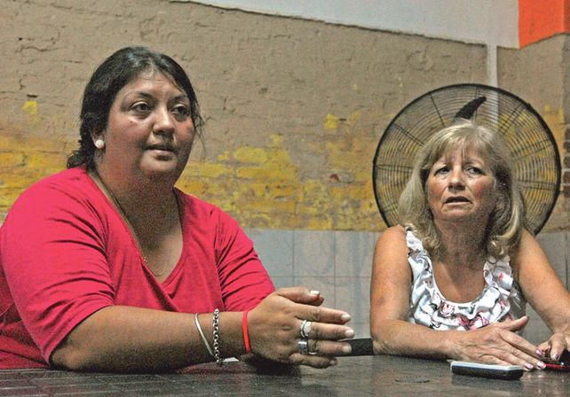 Trabajadoras. Leticia Fernández y Aurora Rosso integran una comisión que se desvive por ver bien al club.