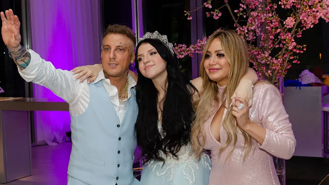 El Polaco y Karina junto a Sol