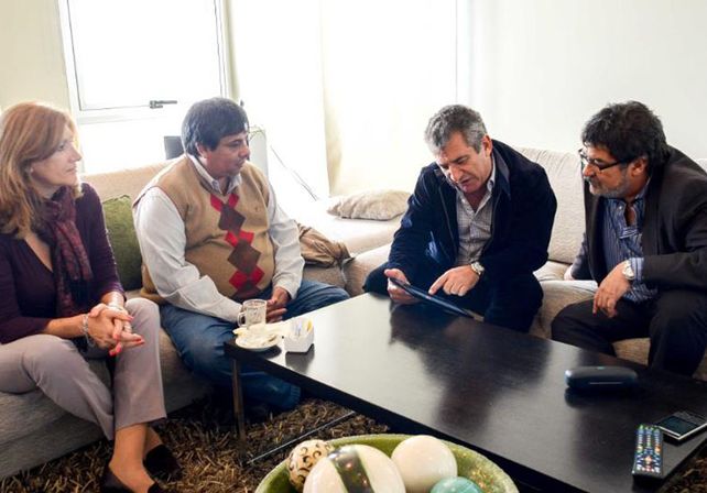 Urribarri se reunió con Halle, Romero y Ríos