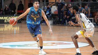 Unión festejó la derrota de Comunicaciones ante Zárate Basket
