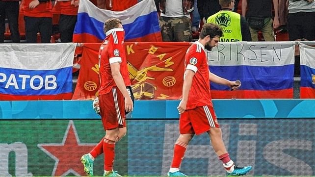 La FIFA sancionó a Rusia hasta nuevo aviso y le prohibió jugar el repechaje para ir a Qatar.