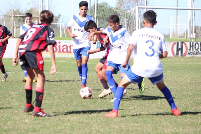 Los juveniles de Patronato sufrieron el potencial de Vélez