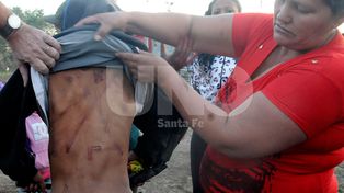 Liberaron al hombre que le pegó a sus hijos con un cable por perder la tarjeta del plan social