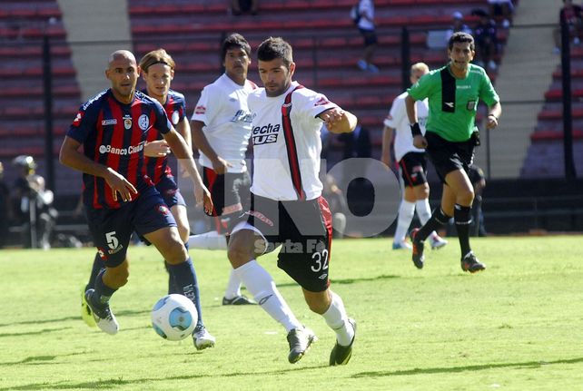 Emmanuel Gigliotti es un delantero apuntado por José Vignatti para reforzar el plantel rojinegro.&nbsp;
