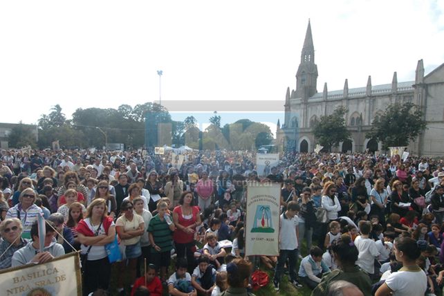 Miles de fieles peregrinaron hacia la Basílica de Guadalupe