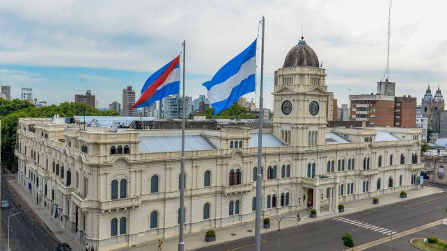 El Gobierno de Entre Ríos informó que se pagará el aguinaldo antes de las Fiestas y difundió el cronograma que se inicia el miércoles 20. 