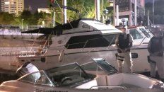 desbaratan una fiesta clandestina en el rio con 48 personas a bordo de un yate desbaratan una fiesta clandestina en el rio con 48 personas a bordo de un yate