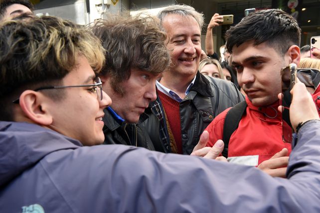 Javier Milei. El candidato a presidente por La Libertad Avanza cosechó votos de ciudadanos de a pie enojados con casi todos.