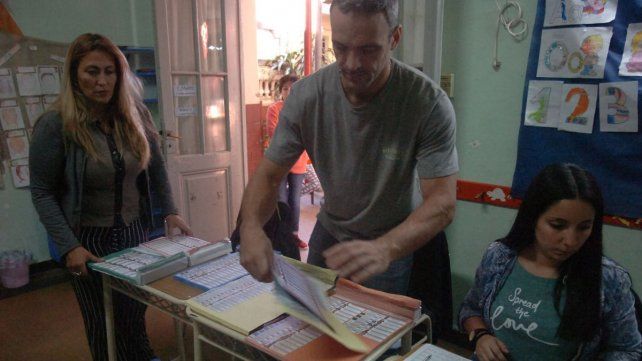 Elecciones en Santa Fe: sigue abierto el registro público de postulantes de autoridades de mesa para las generales