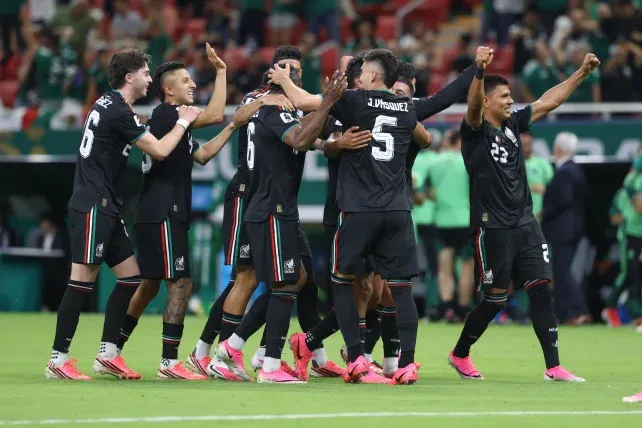 México se aseguró el primer lugar de su grupo.