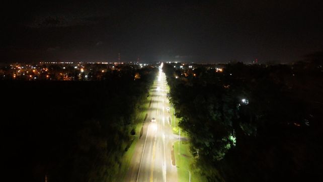 “Es parte de una inversión integral en infraestructura urbana que estamos llevando adelante. No se trata solo de iluminar mejor