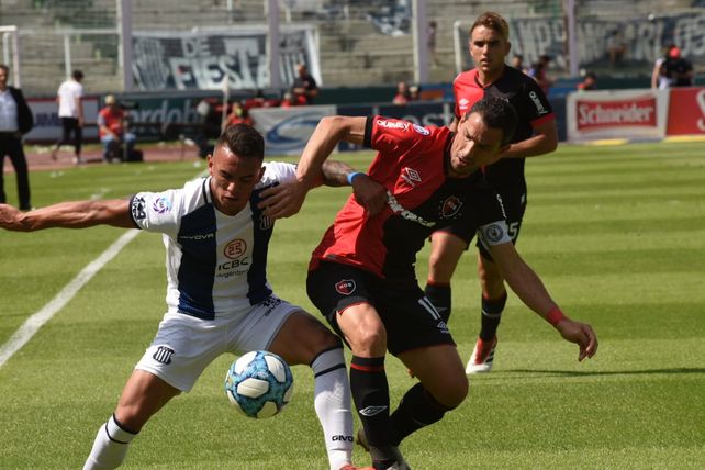 Newells jugó mal, perdió con Talleres y sumó su segunda derrota consecutiva