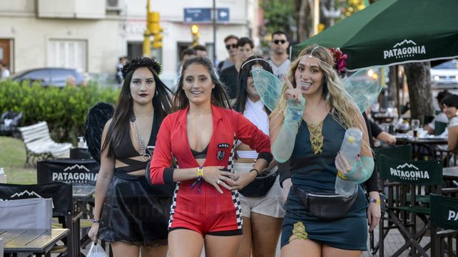 Fiesta de Disfraces: la colorida previa en el Parque Urquiza