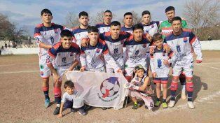 Santa Fe FC goleó en Santo Tomé y continúa puntero en el torneo de ascenso
