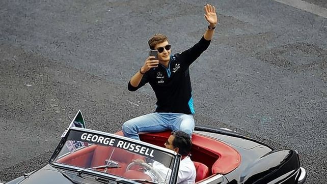 George Russell reemplazará a Hamilton en el GP de Fórmula 1 de Bahrein. 