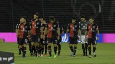 El equipo rojinegro dio un claro paso atrás luego de la importante victoria en su visita a Lanús. El equipo rojinegro dio un claro paso atrás luego de la importante victoria en su visita a Lanús.