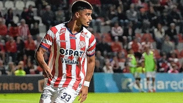 Ignacio Isla se mostró muy feliz por debutar con la camiseta de Unión.