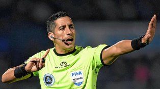 Yael Falcón Pérez será el árbitro de la Supercopa Argentina.