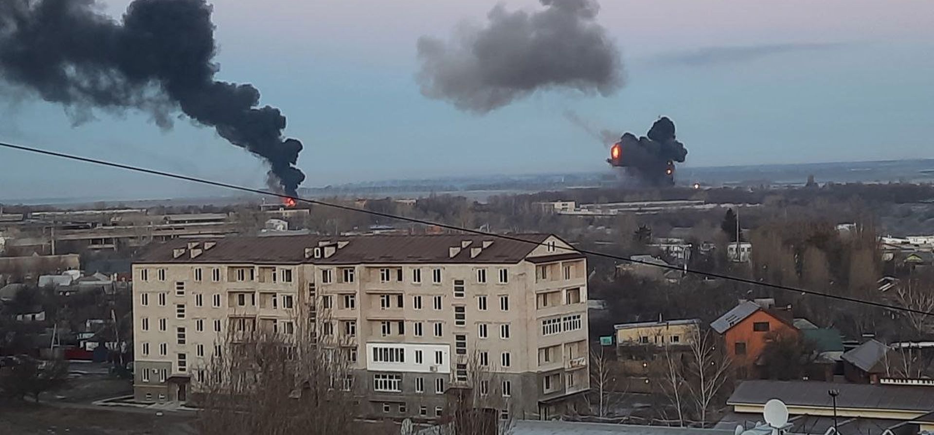 El ataque ruso sobre la ciudad de Kharkiv, la segunda mayor ciudad de Ucrania.