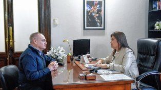 El directivo de la escuela concordiense fue recibido por la presidenta de la Fundación Iapser, Mariel Ávila.&nbsp;
