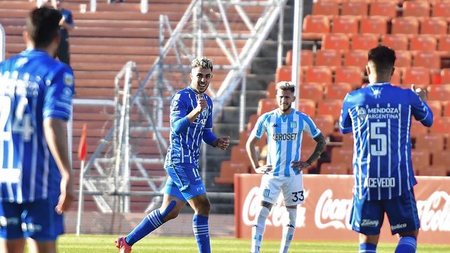 Godoy Cruz le ganó a Racing y sueña con quedarse en la Liga Profesional.