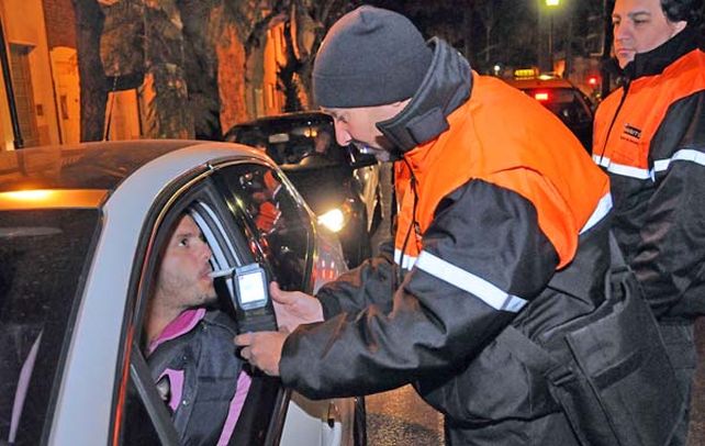 Controles en la noche. El límite actual es 0