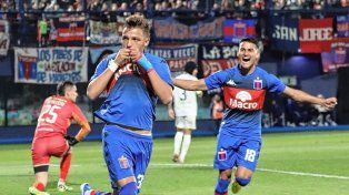 El DT de Tigre consideró que Mateo Retegui tiene sensaciones encontradas al ser convocado por la Selección de Italia.
