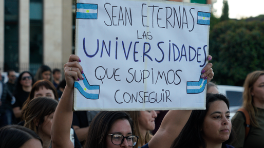 Docentes universitarios de Rosario confirmaron los días de paro para el final de agosto