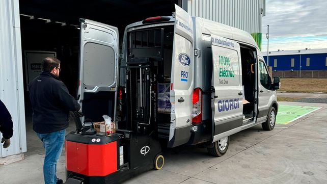 La E-Transit está equipada con las últimas tecnologías semiautónomas de Ford.