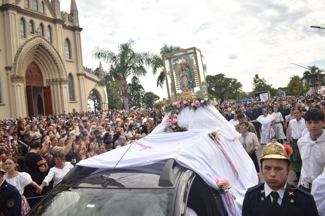 La fe volvió a llenar las calles: cerca de 100.000 personas vivieron la 127° Peregrinación a la Virgen de Guadalupe