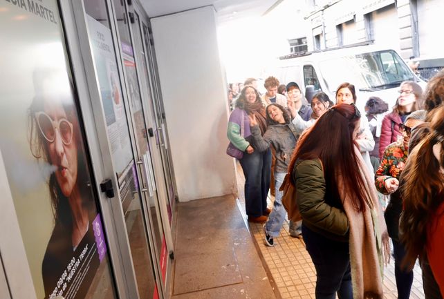 Largas filas en El Cairo para ver la película de Lucrecia Martel y escuchar a la directora