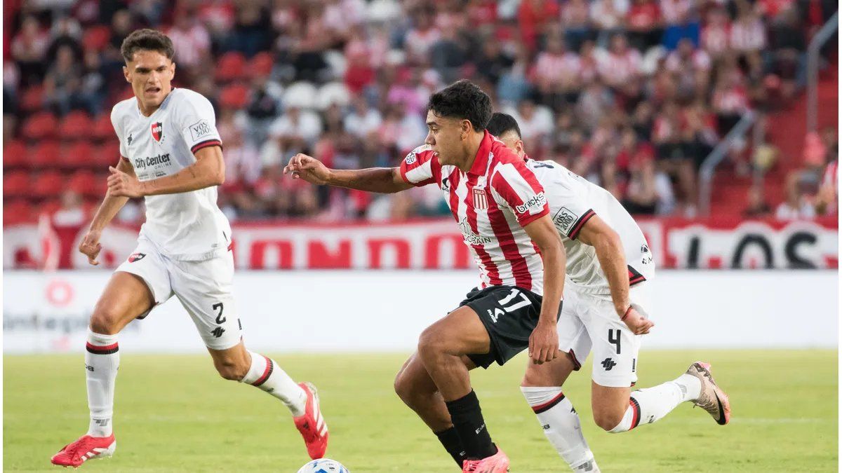 En un final polémico, Estudiantes y Newells empataron en La Plata
