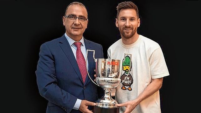 Lionel Messi fue a recibir su octavo pichichi que alcanzó la última temporada cuando jugaba en Barcelona. 
