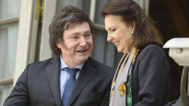 El presidente Javier Milei expulsó a Diana Mondino del gabinete por su voto en la ONU a favor de Cuba y en contra de Estados Unidos e Israel.&nbsp;