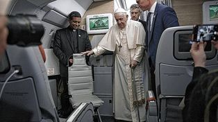 El papa Francisco inicia este martes su visita a Kazajistán