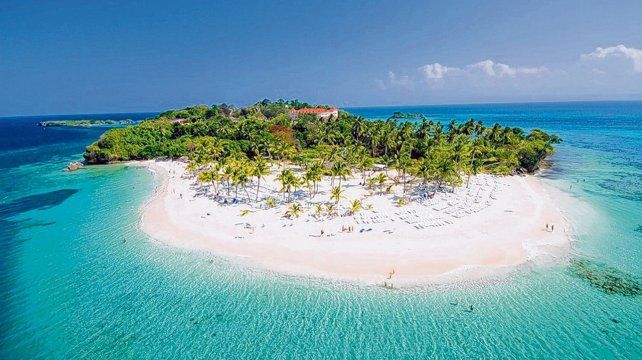 República Dominicana cuenta con más de 200 playas distribuidas a lo largo de más de 1.500 km de costa.