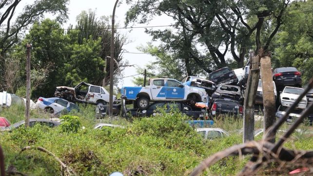 El Ministerio de Justicia y Seguridad de la Provincia de Santa Fe iniciará un proceso de compactación de vehículos en desuso