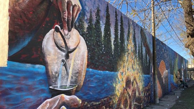 Arte y pertenencia. Los paredones de Serodino cambiaron su fisonomía. Ahora