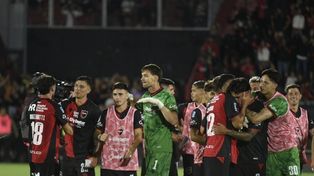 Newells pudo festejar frente a su público y cortó varias rachas.