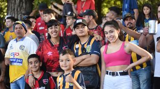 Todos felices. La familia disfrutó una jornada a pleno.&nbsp; durante toda la jornada sabatina.