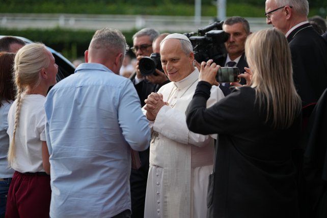 El Papa León XIV recibió el alta hospitalaria el sábado 17 de octubre de 2026.