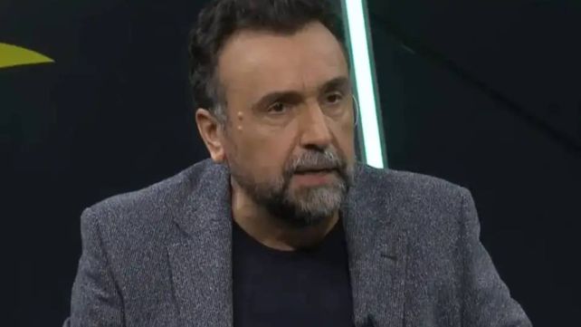 Roberto Navarro fue golpeado por la espalda en un hotel. No nos vamos a callar en responsabilizar a Javier Milei